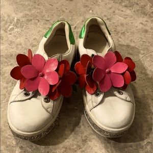 Gucci girls sneakers size 30 youth 1